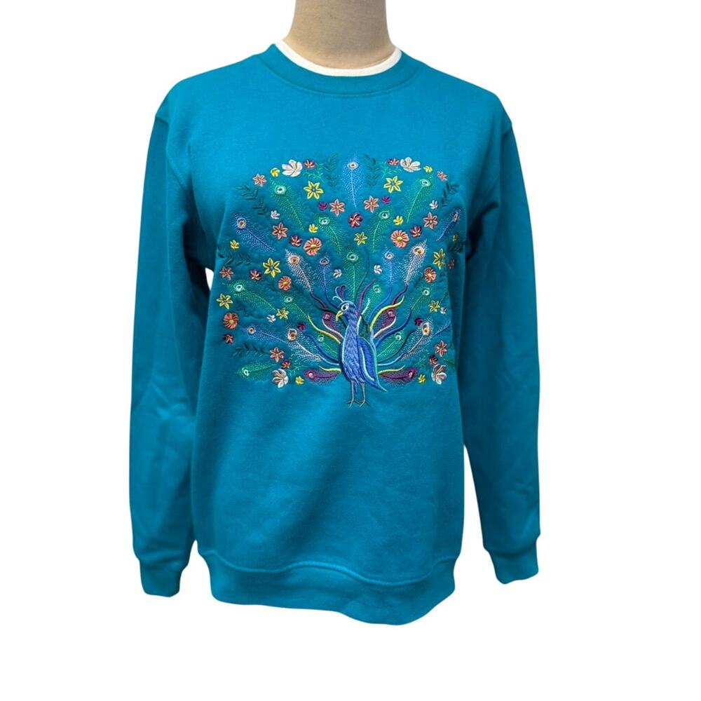 NWT!! "King Universal" Women's Peacock Embellished Sweatshirt SZ S‎ Turtleneck